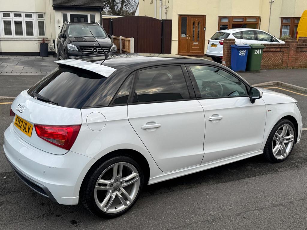 Audi A1 1.4 TFSI S line Sportback S Tronic Euro 5 (s/s) 5dr