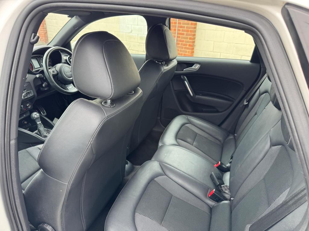 Audi A1 1.4 TFSI S line Sportback S Tronic Euro 6 (s/s) 5dr
