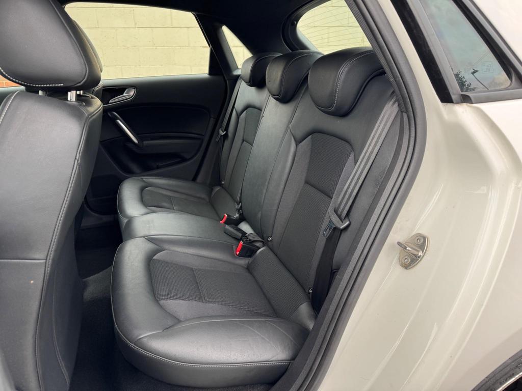 Audi A1 1.4 TFSI S line Sportback S Tronic Euro 6 (s/s) 5dr