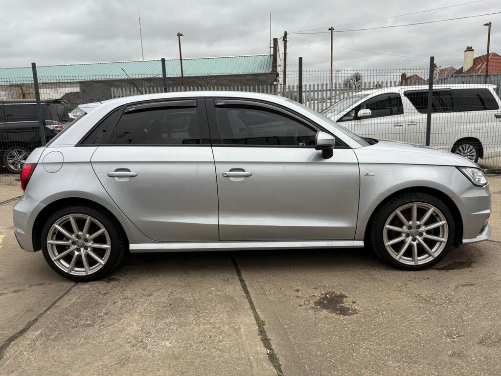 Audi A1 1.4 TFSI CoD S line Sportback S Tronic Euro 6 (s/s) 5dr