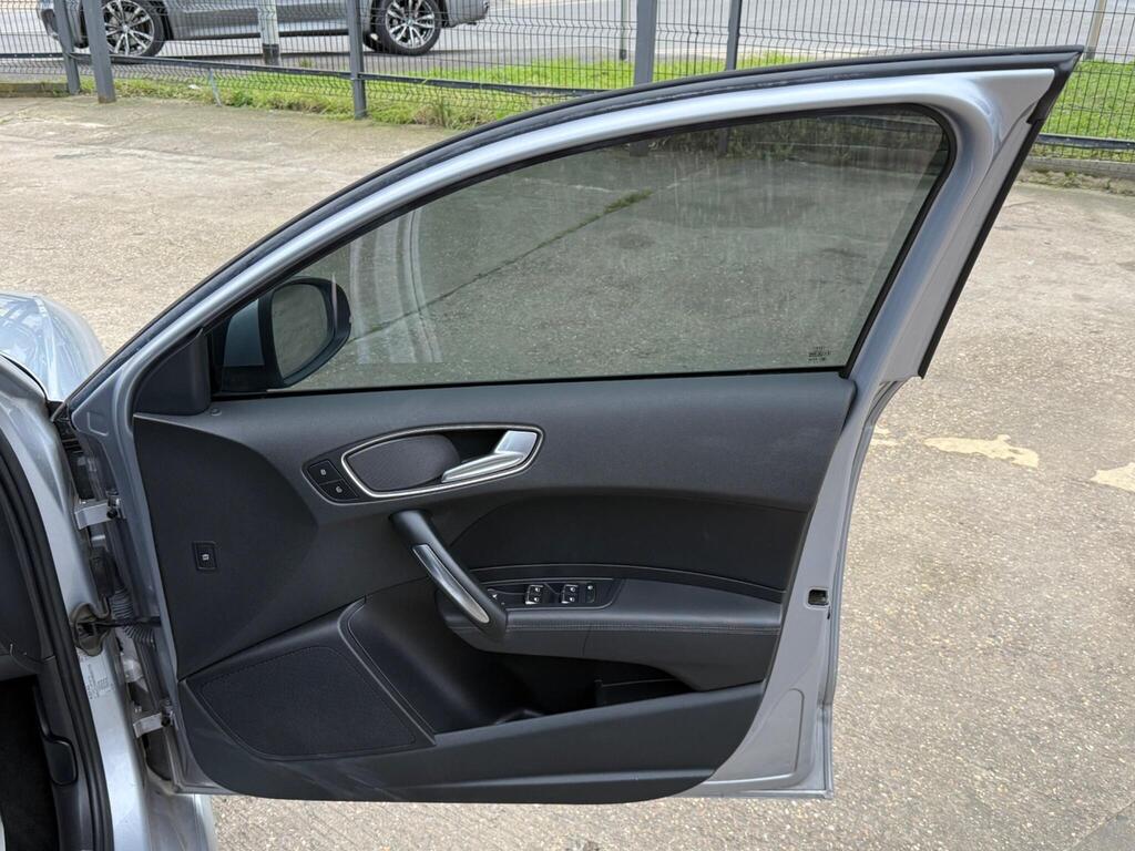 Audi A1 1.4 TFSI CoD S line Sportback S Tronic Euro 6 (s/s) 5dr