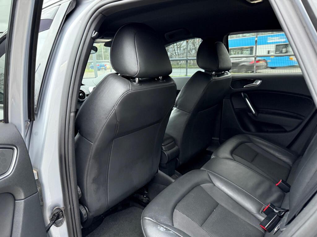 Audi A1 1.4 TFSI CoD S line Sportback S Tronic Euro 6 (s/s) 5dr