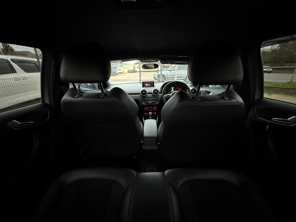 Audi A1 1.4 TFSI CoD S line Sportback S Tronic Euro 6 (s/s) 5dr