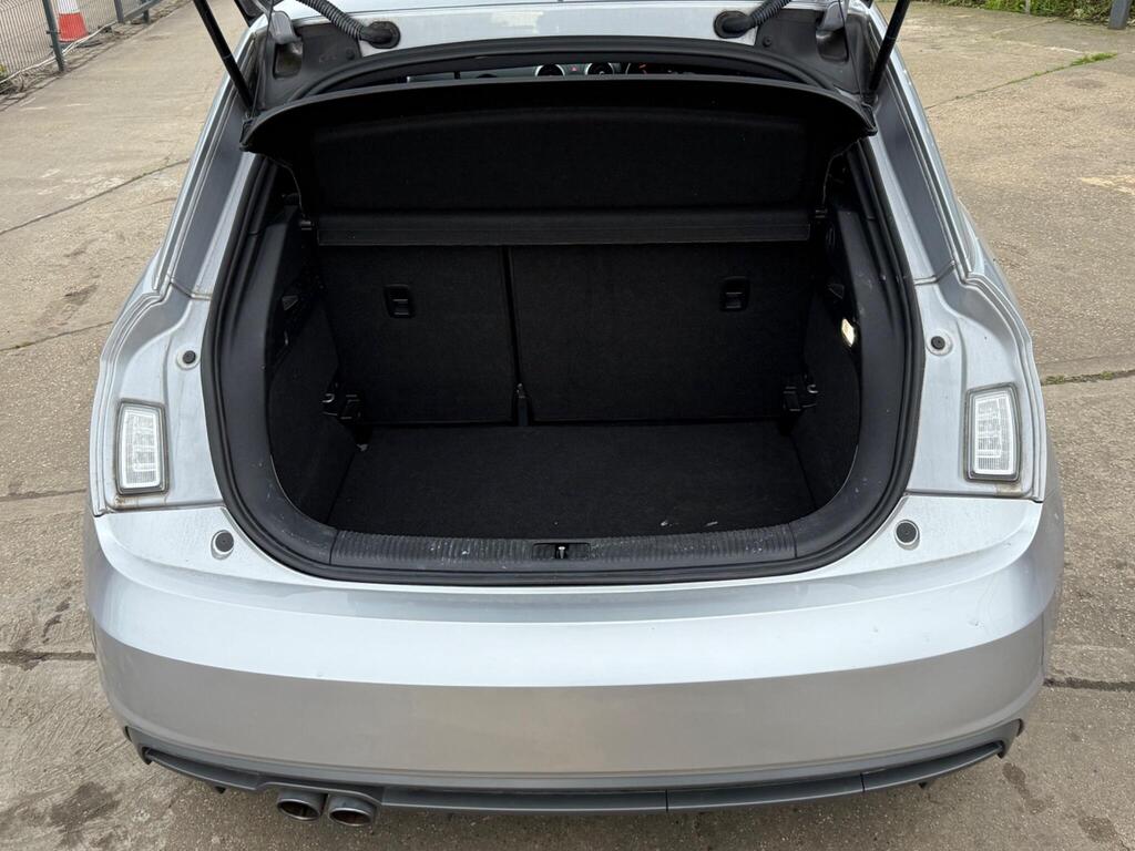 Audi A1 1.4 TFSI CoD S line Sportback S Tronic Euro 6 (s/s) 5dr