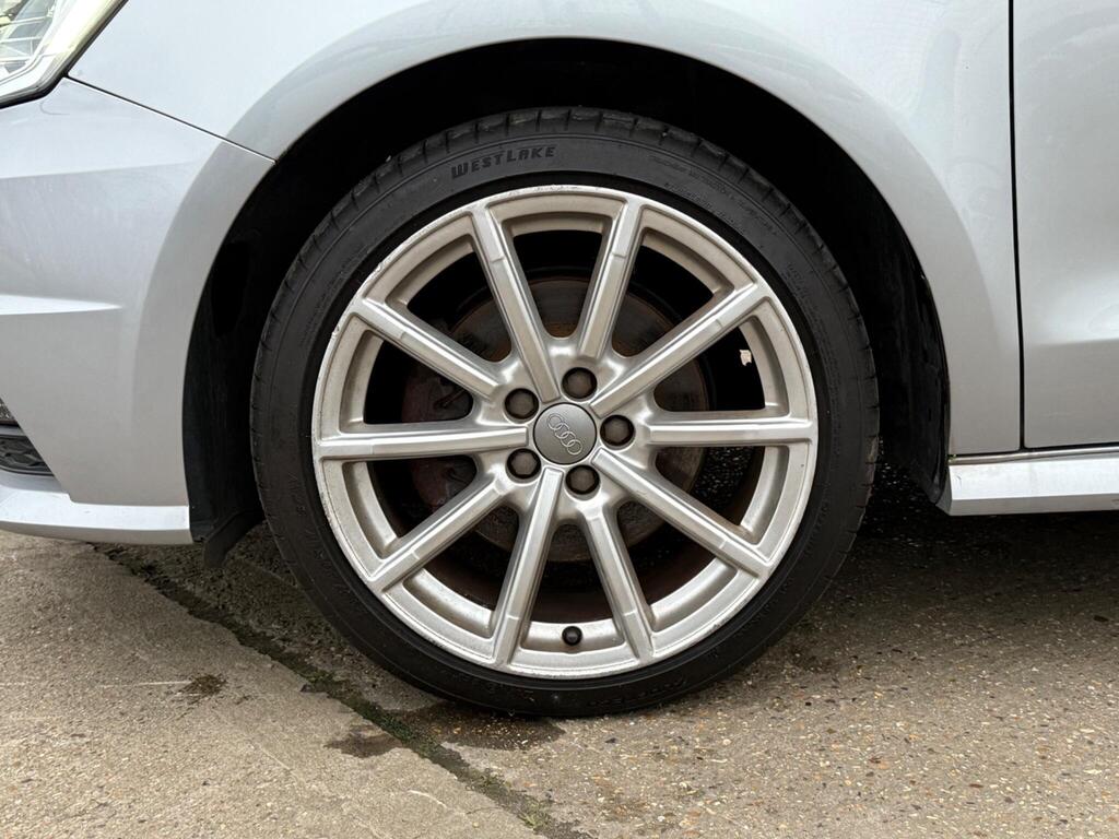 Audi A1 1.4 TFSI CoD S line Sportback S Tronic Euro 6 (s/s) 5dr