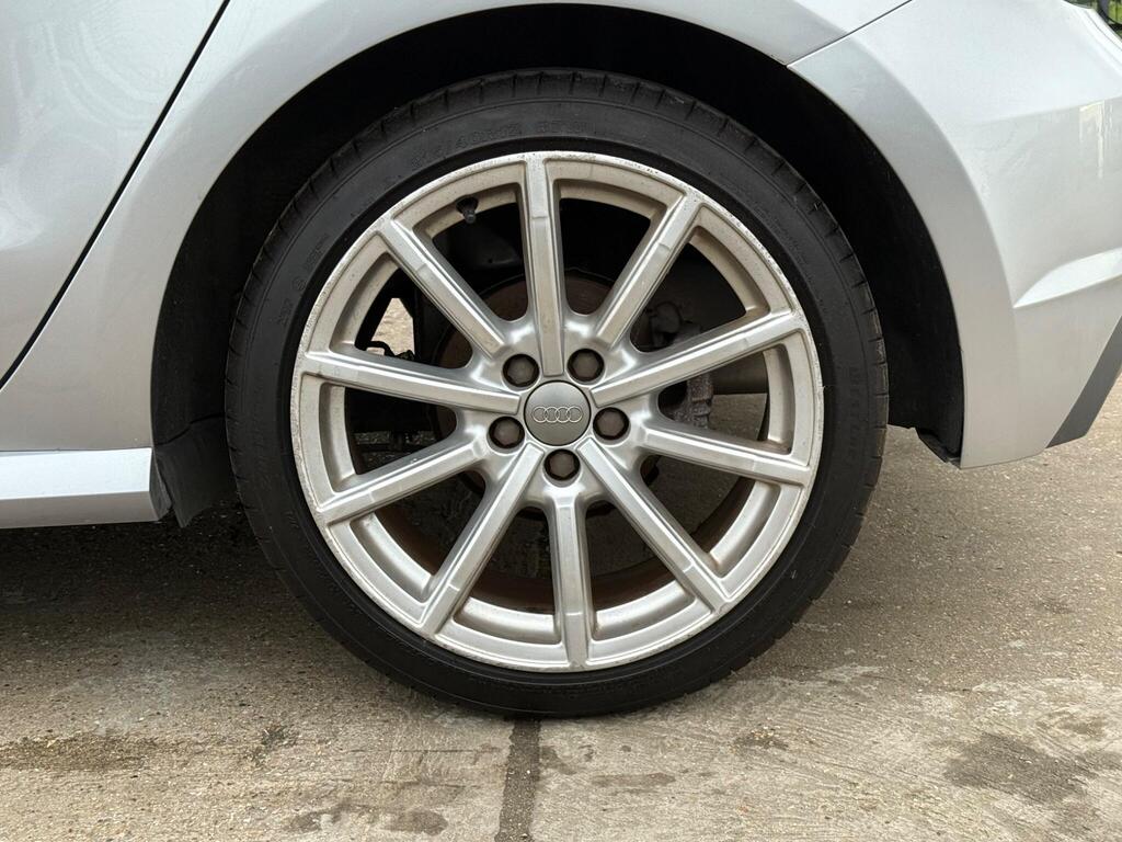 Audi A1 1.4 TFSI CoD S line Sportback S Tronic Euro 6 (s/s) 5dr